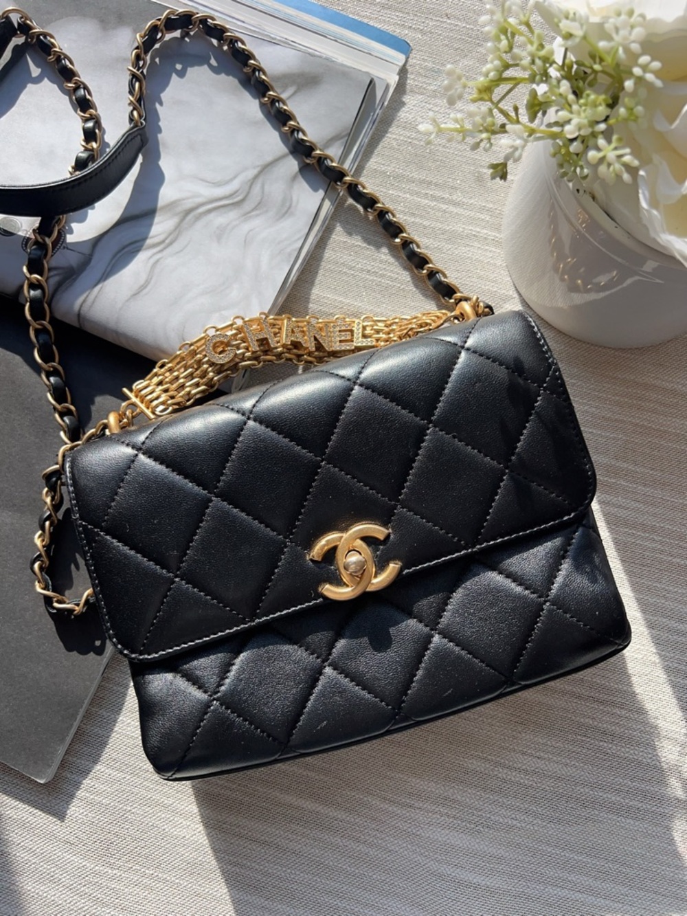 Crystal Black Quilted Lambskin Small CC Crystal Logo Chain Flap